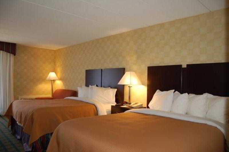 Best Western Plus Keene Hotel Oda fotoğraf
